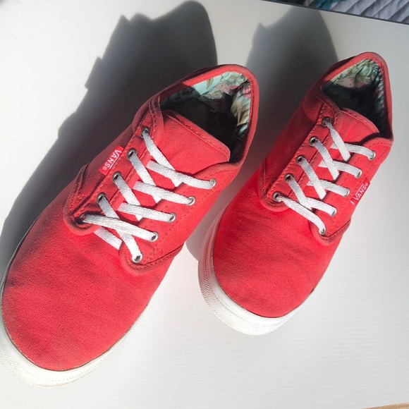 Pink Vans low top (used) - Picture 2 of 3